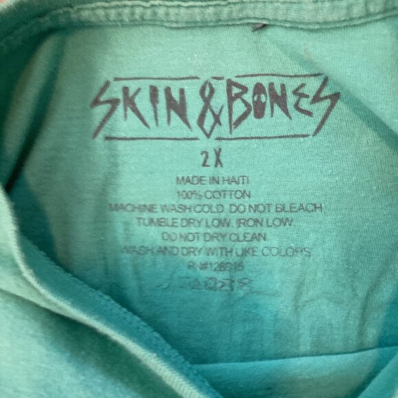 Skin and Bones Mens T-Shirt Surfer Graphic Skeleton Live Fast Ride Hard Tee 2XL - Picture 5 of 9